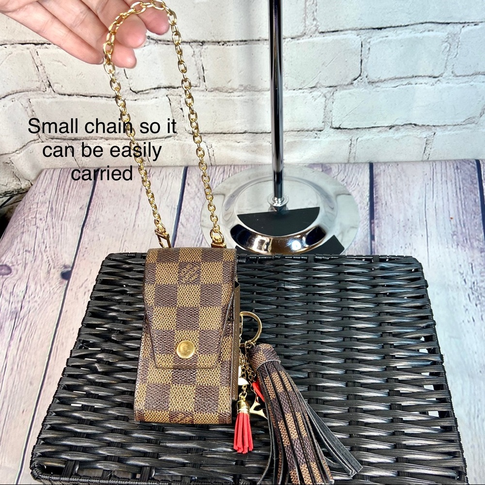 Louis Vuitton key fob holder pouch keychain in Damier Ebene with bag charm - Picture 2 of 16